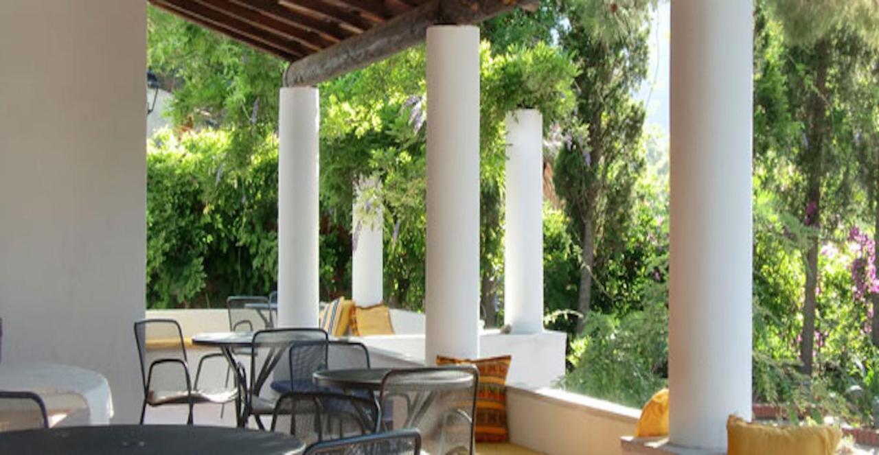 Villa Il Glicine Vulcano  Exterior foto